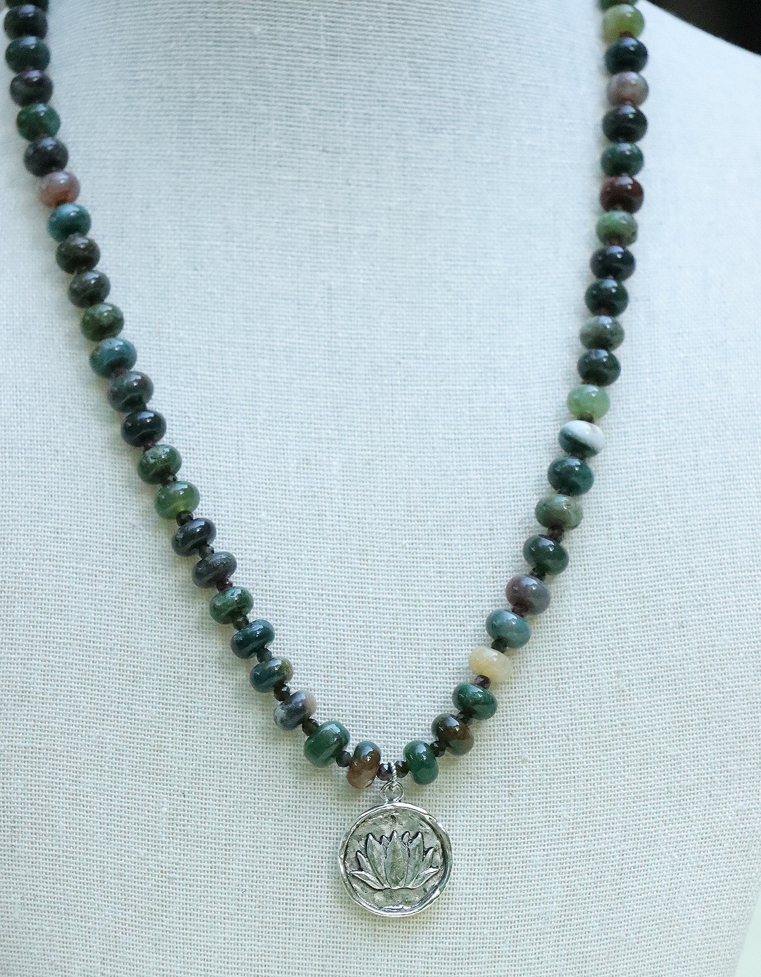 Verdant Stillness Necklace