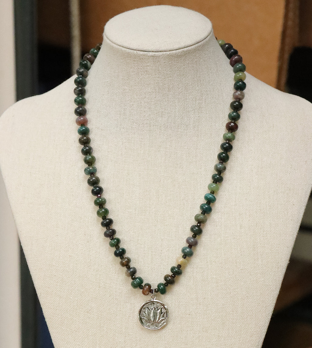 Verdant Stillness Necklace
