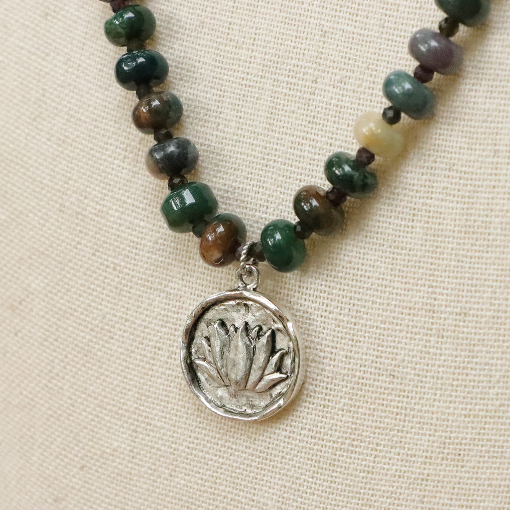 Verdant Stillness Necklace