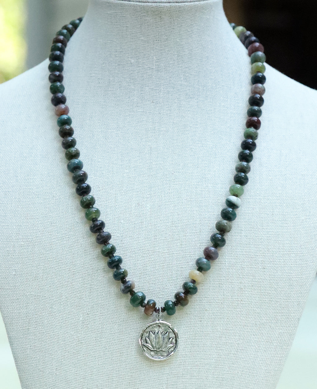 Verdant Stillness Necklace