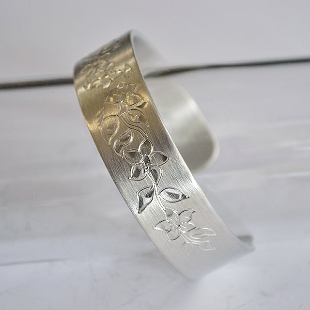 February Birth Month Flower Pewter Cuff Bracelet