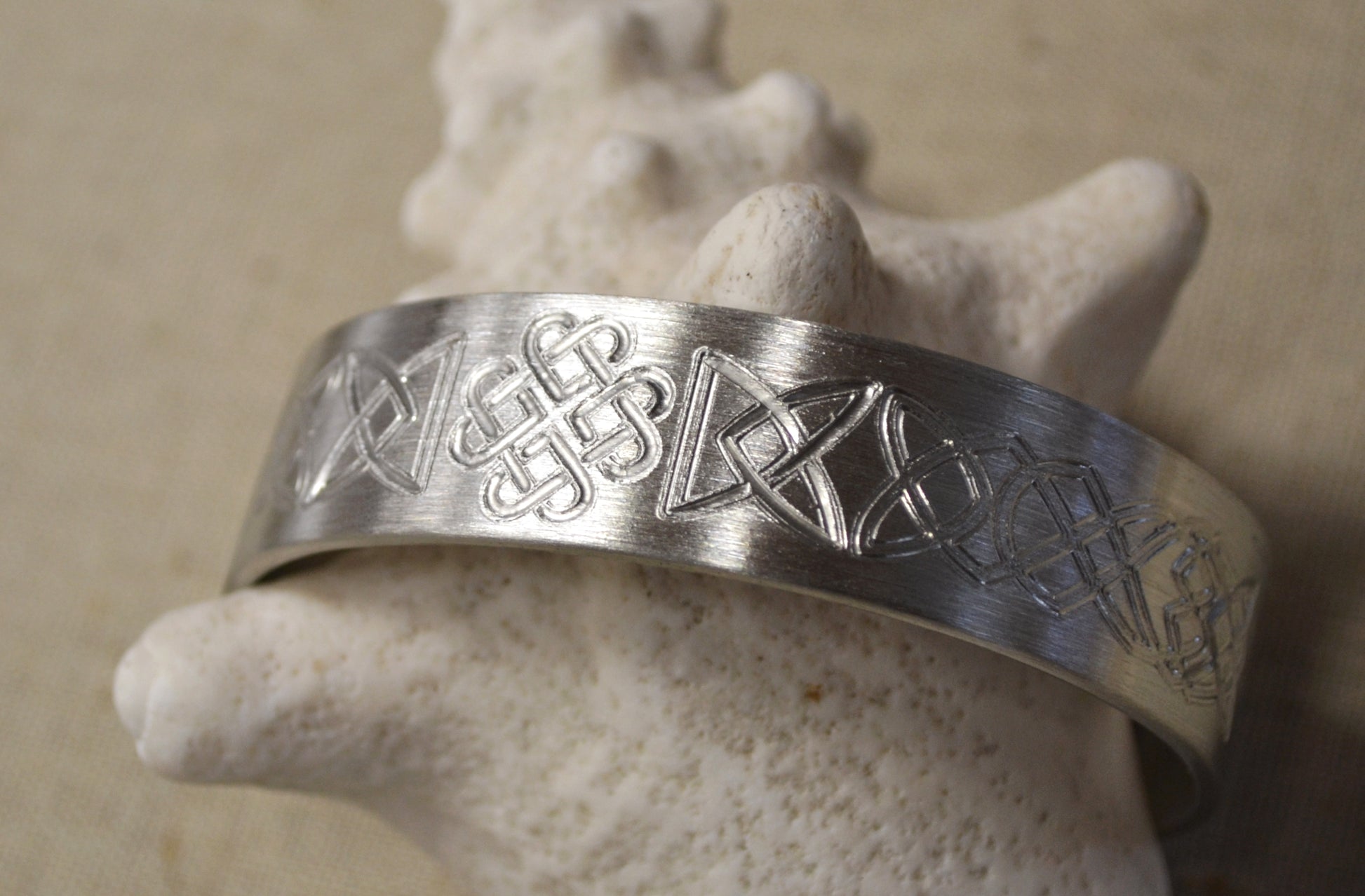 Celtic Heart Knot Pewter Bracelet