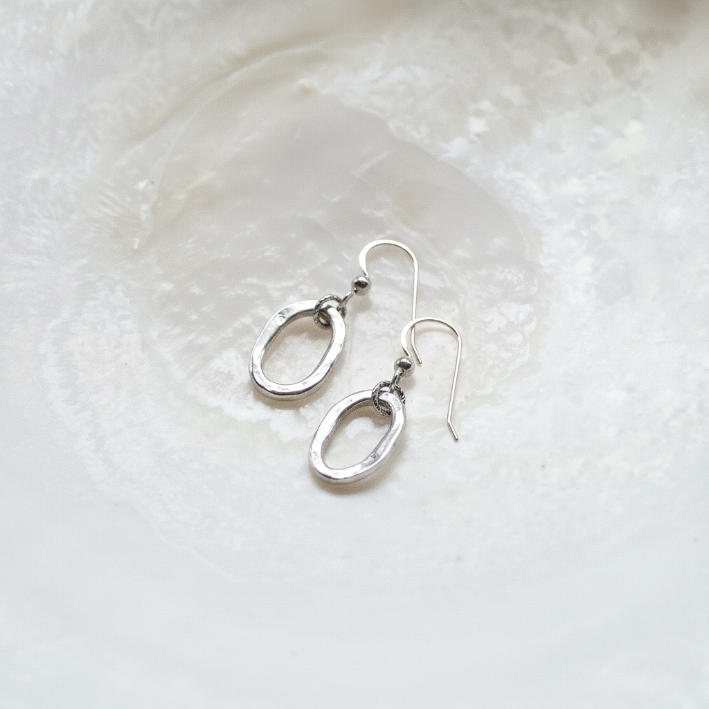 Oval Simplicity Earrings in Silver