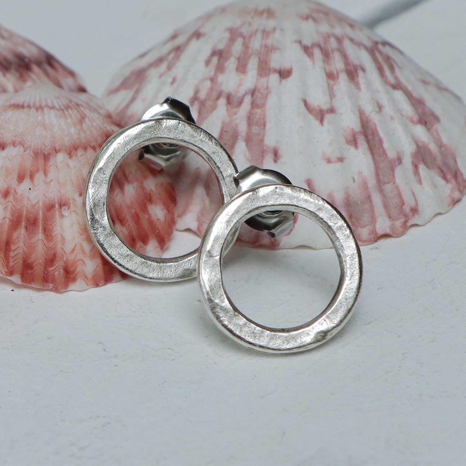 Hammered Circle Simplicity Post Earrings in Silver