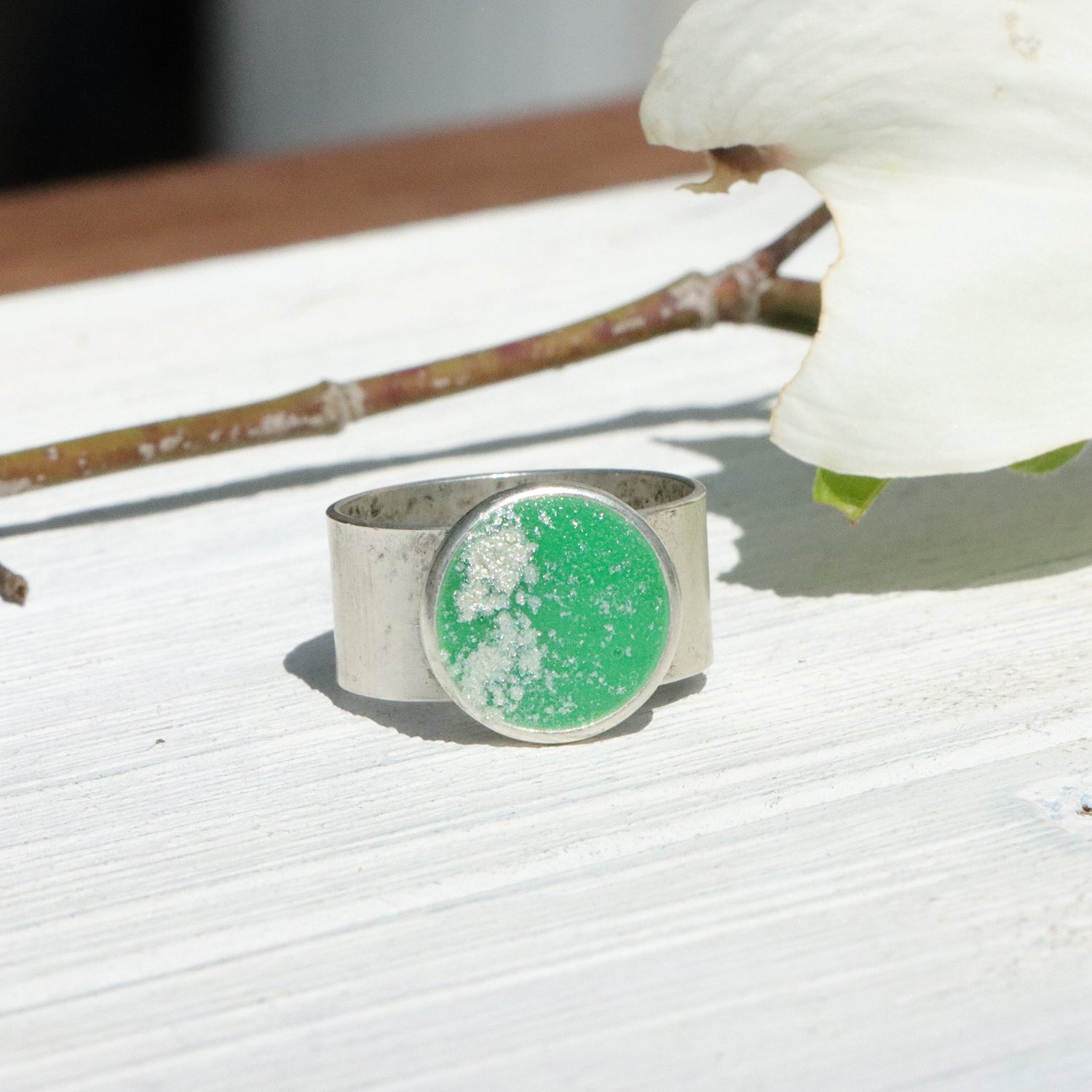 Small Circle Adjustable Ring in Silver